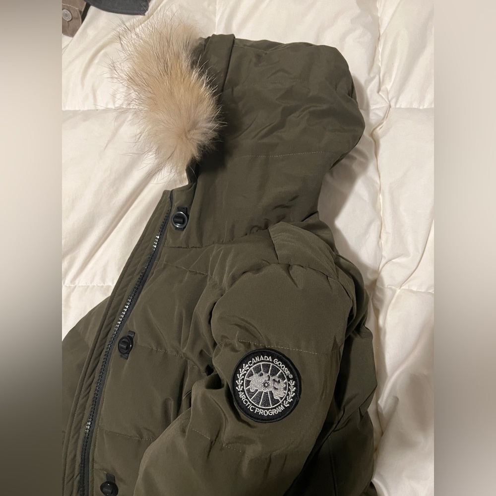 Canada Goose Down Heavy Coat